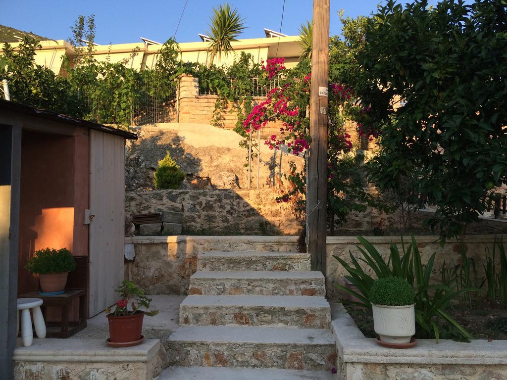 Vito'S Parga View Apartments Екстер'єр фото
